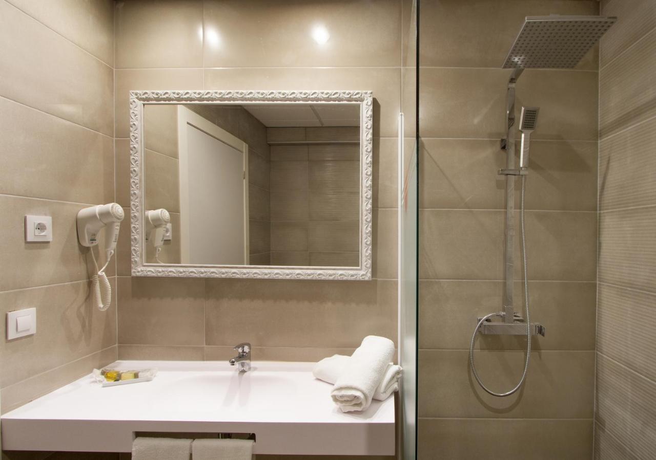 Discover the Fun at Hotel Sorra Daurada Splash